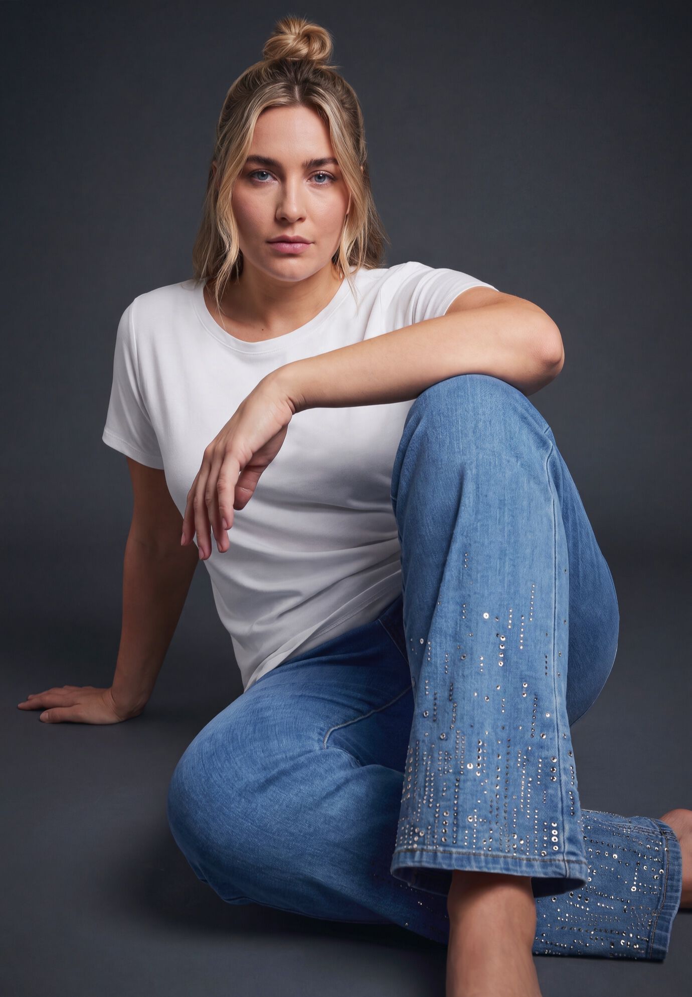 Embellished Flared Jean, MEDIUM WASH EMBELLISHMENT, alternate image number 2