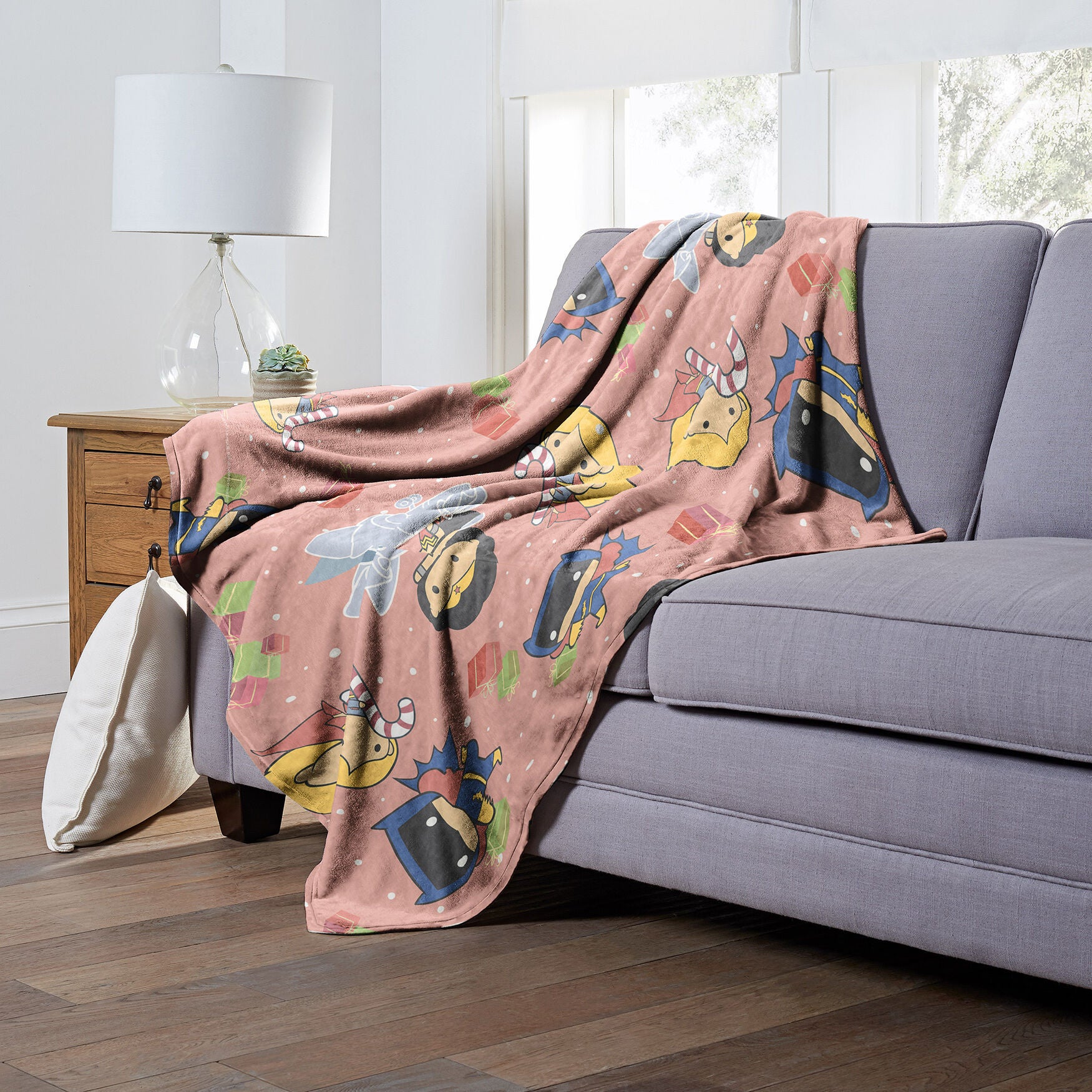 Wb Dc Justice League Deck The Halls Silk Touch Throw, , alternate image number 3