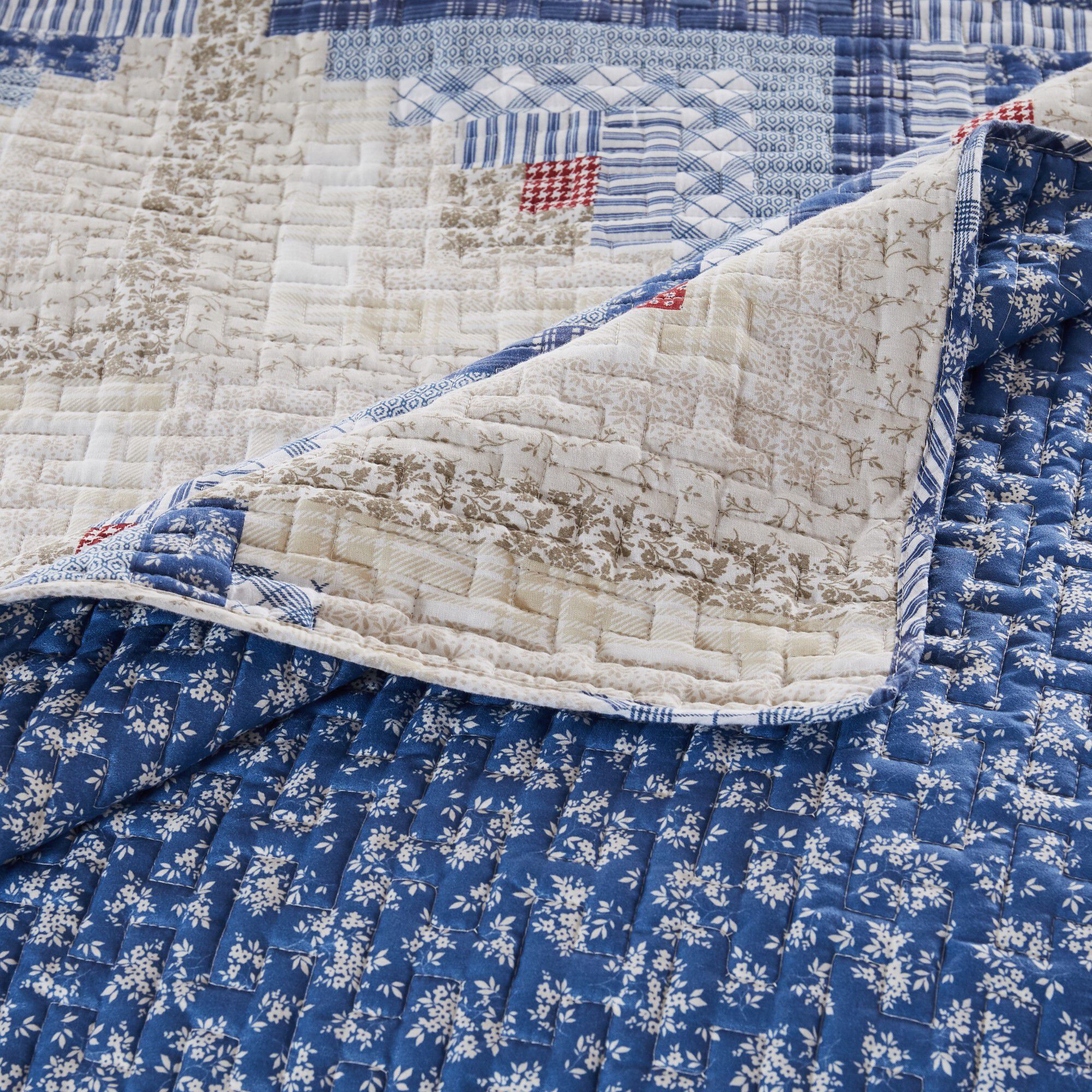 Cottage Cabin Calico Patchwork Print Quilt Set, Calico, 3-Piece King, CALICO, alternate image number 2