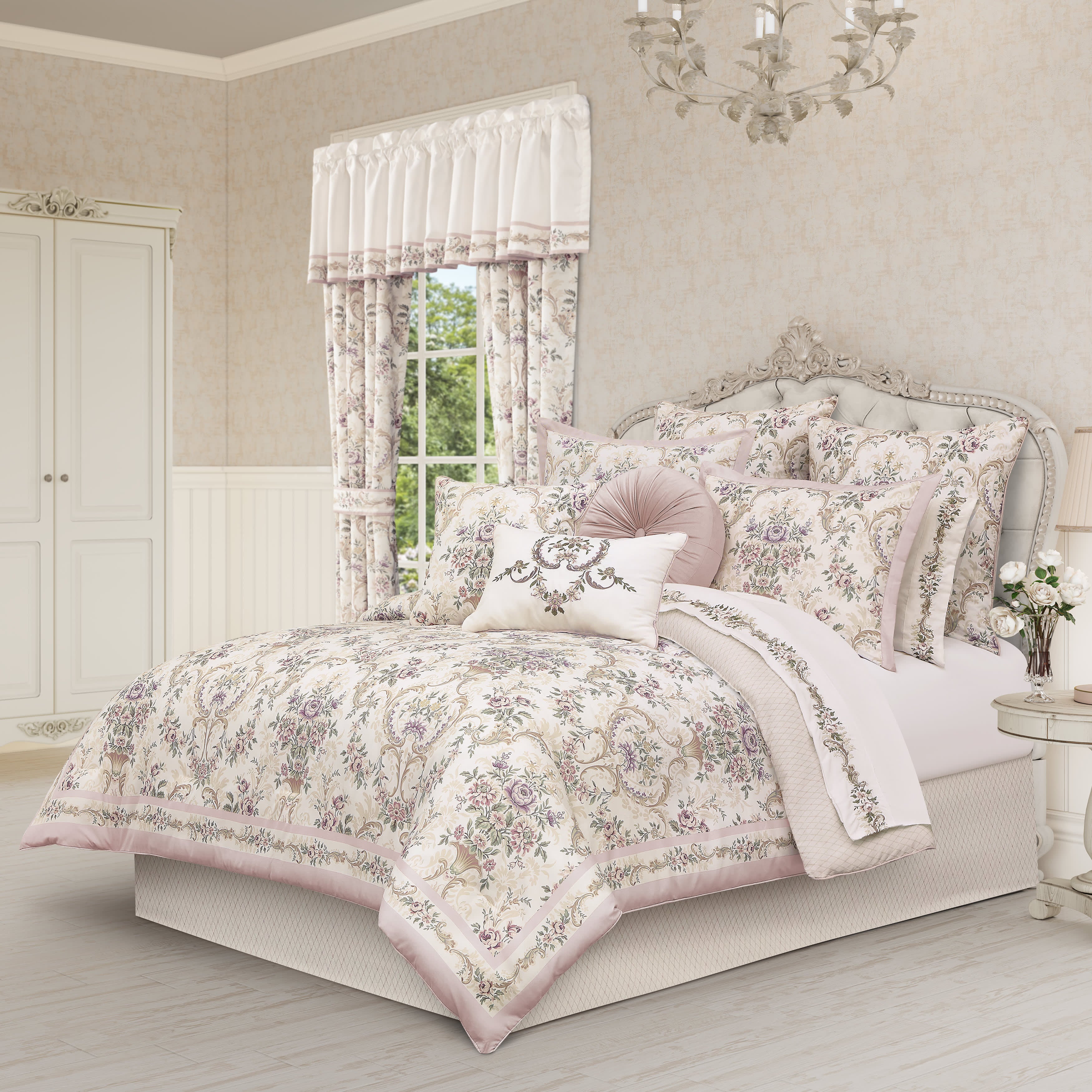 Avant Garden 4 Piece Comforter Set, BLUSH, hi-res image number 0