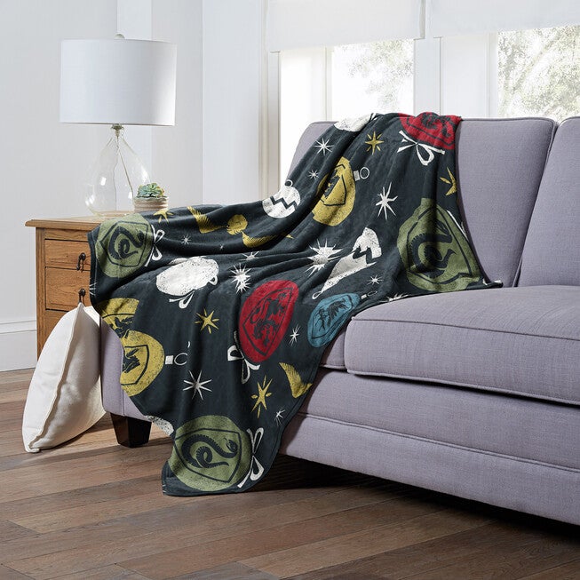 Wb Harry Potter House Ornaments Silk Touch Throw, , alternate image number null