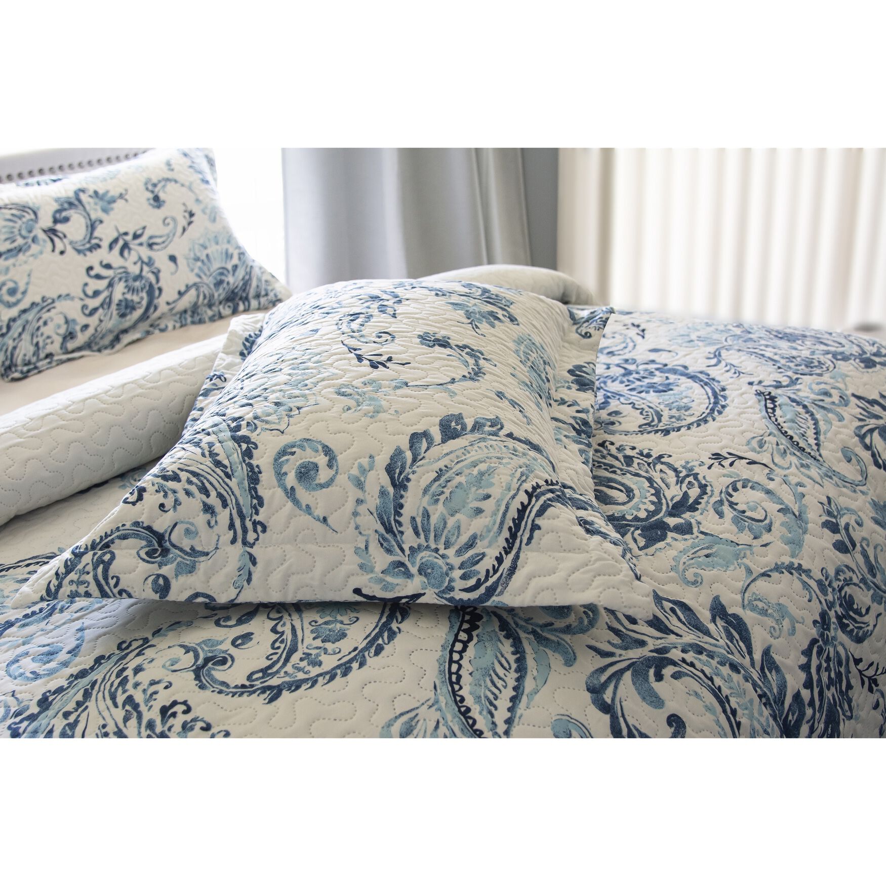 Kelly Paisley Printed Quilt Set, , on-hover image number 1