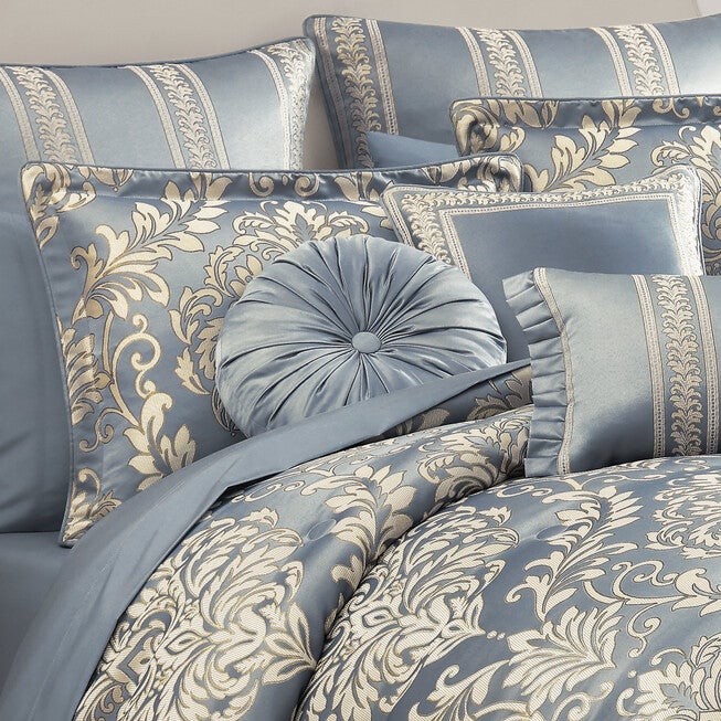 Lorenzo Round Decorative Throw Pillow, BLUE, alternate image number null