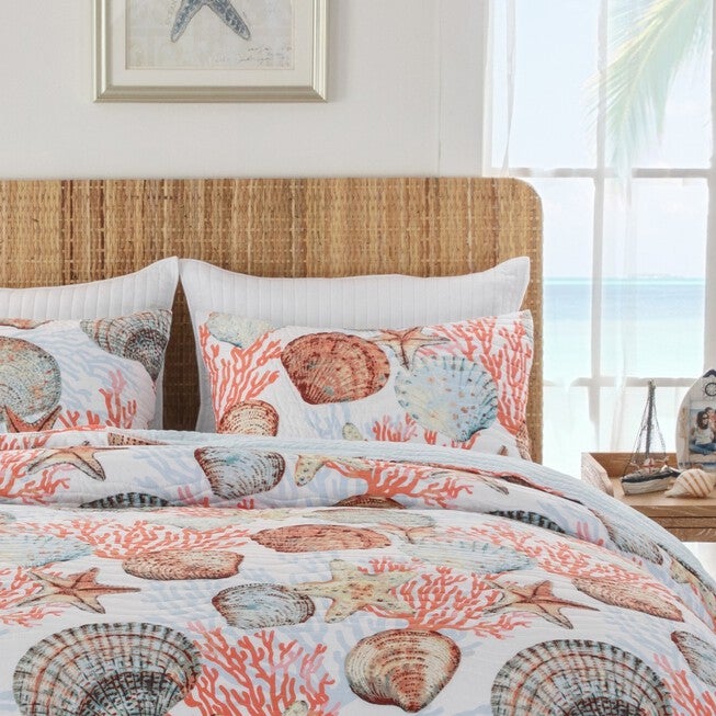 Beach Days Quilt And Pillow Sham Set, , alternate image number null