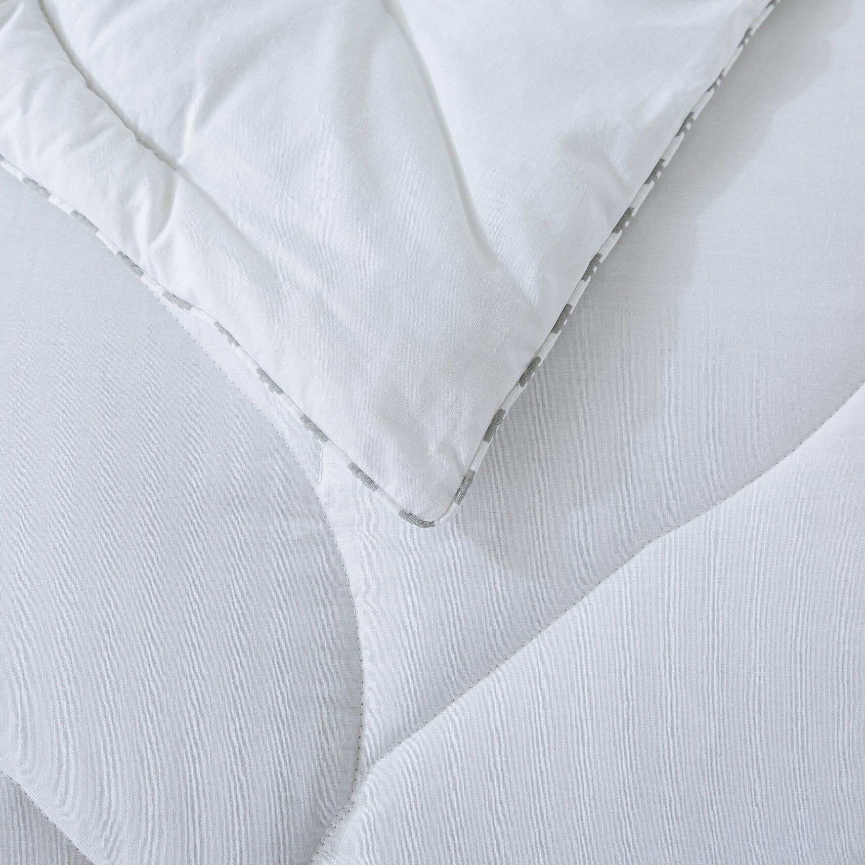 Antimicrobial Cotton Down Alternative Comforter Comforters, , alternate image number 4