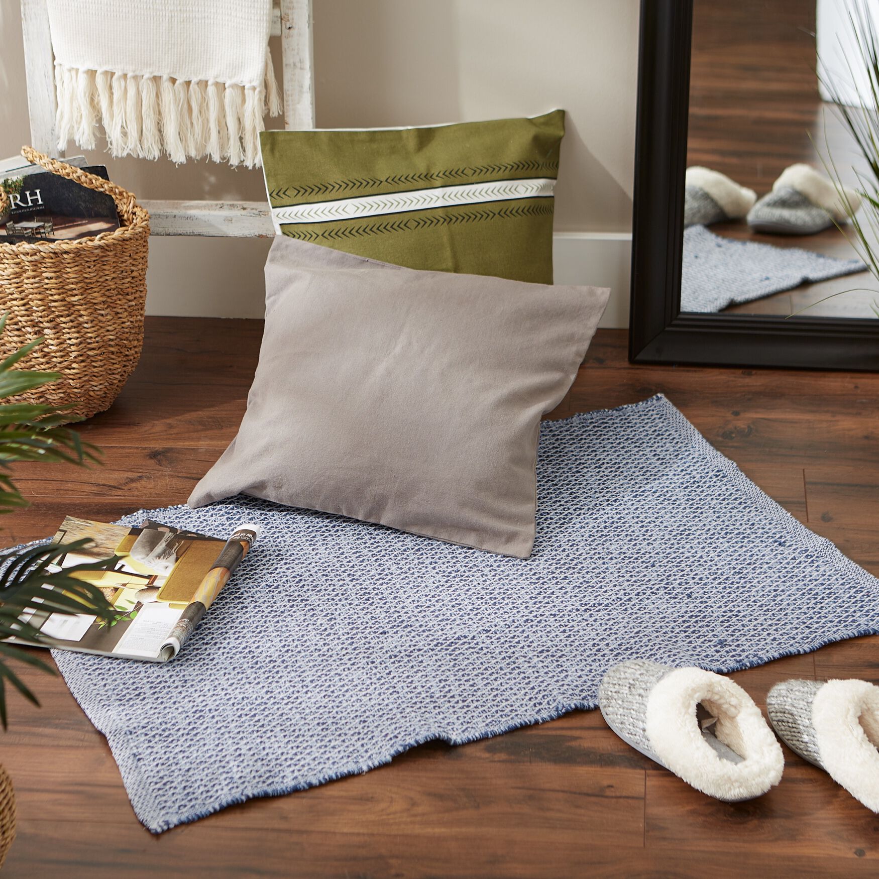 Artichoke Diamond Handwoven Recycled Yarn Rug 2X3 Ft Floor Coverings, , alternate image number 2