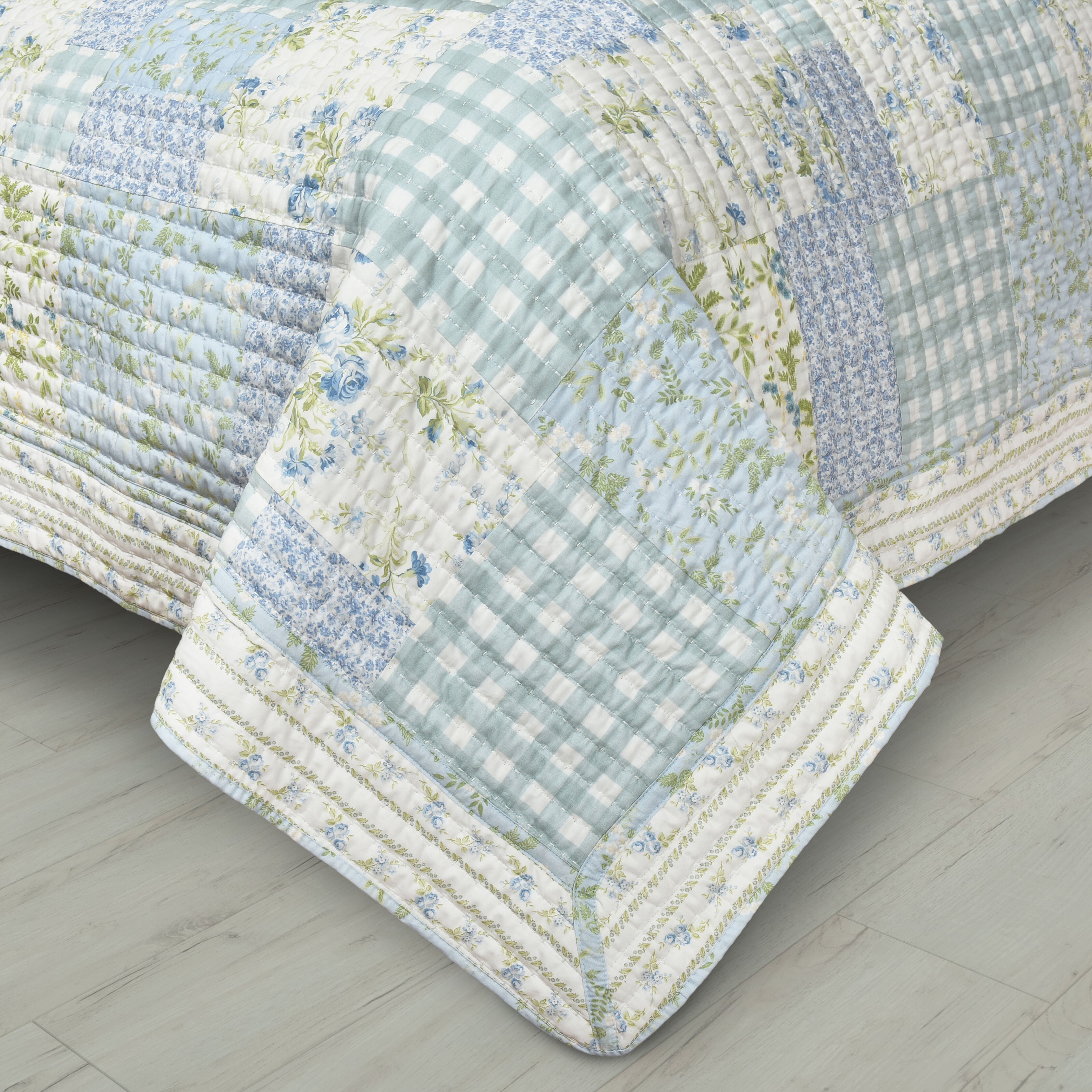 KARALENA FULL/QUEEN QUILT, BLUE, alternate image number 1