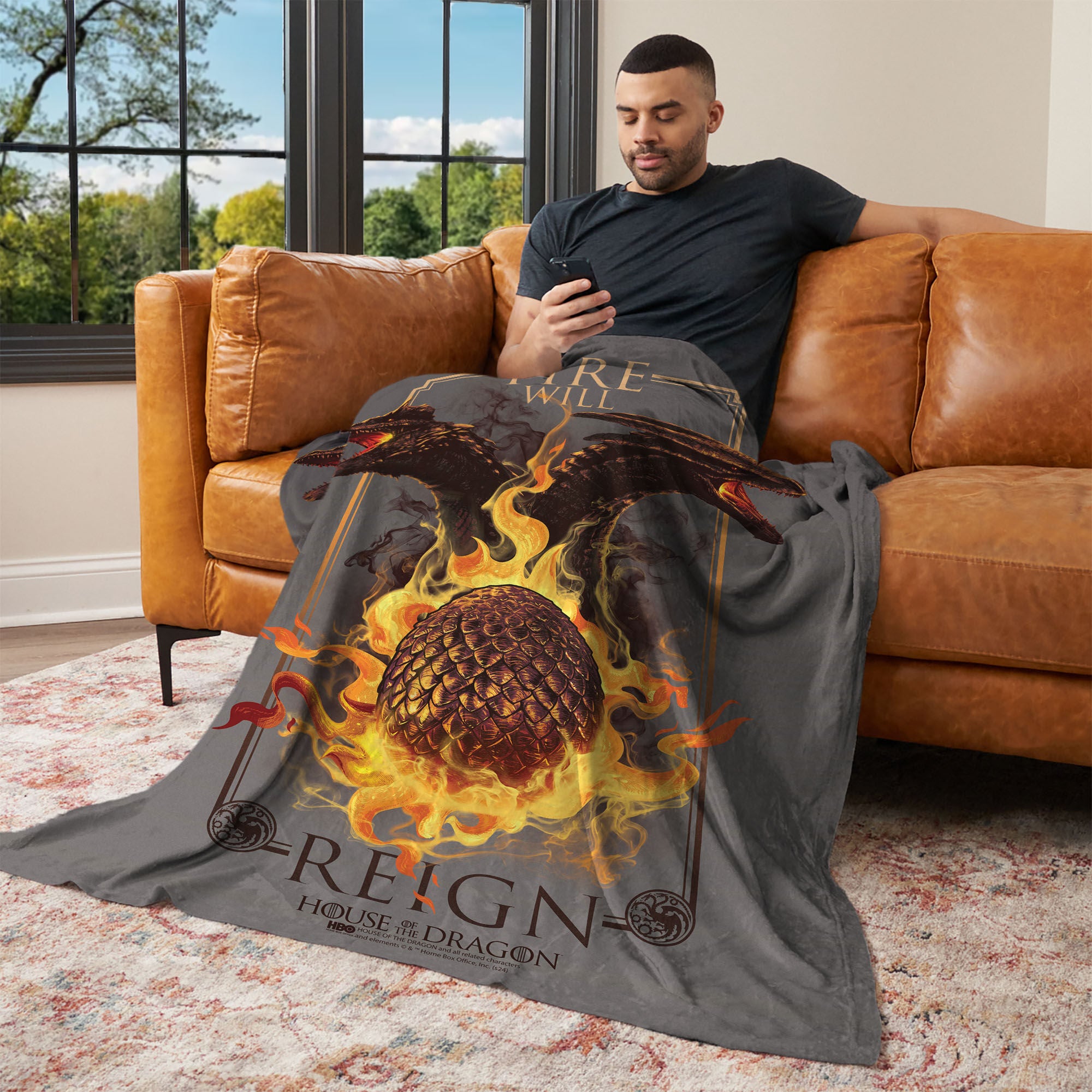 Warner Bros. House of the Dragon Let it Reign Silk Touch Throw Blanket 40x50 Inches, HOUSE DRAGON, alternate image number 2