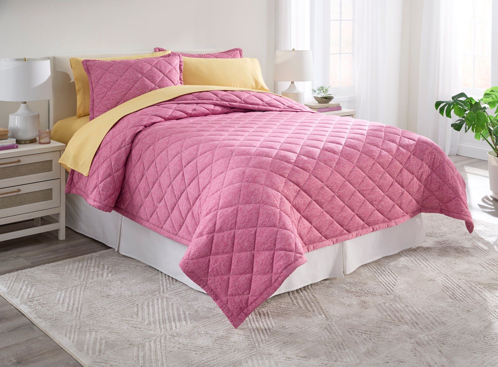 BH Studio Jersey Quilt Set, RASPBERRY, hi-res image number 0