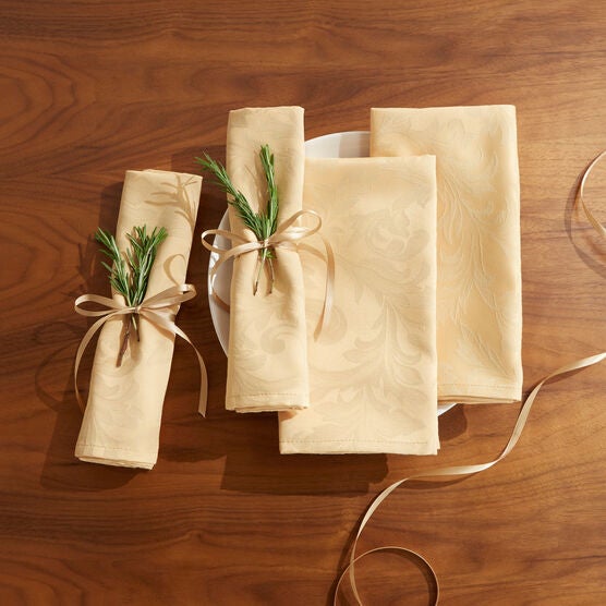 Set of 4 Napkins 20"Sq., GOLD, hi-res image number null