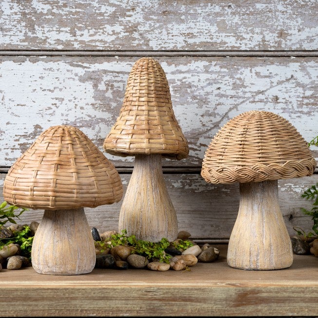 Mushroom (Set of 3) 6 inchesH, 6.75 inchesH, 8.25 inchesH Resin, BROWN, alternate image number null