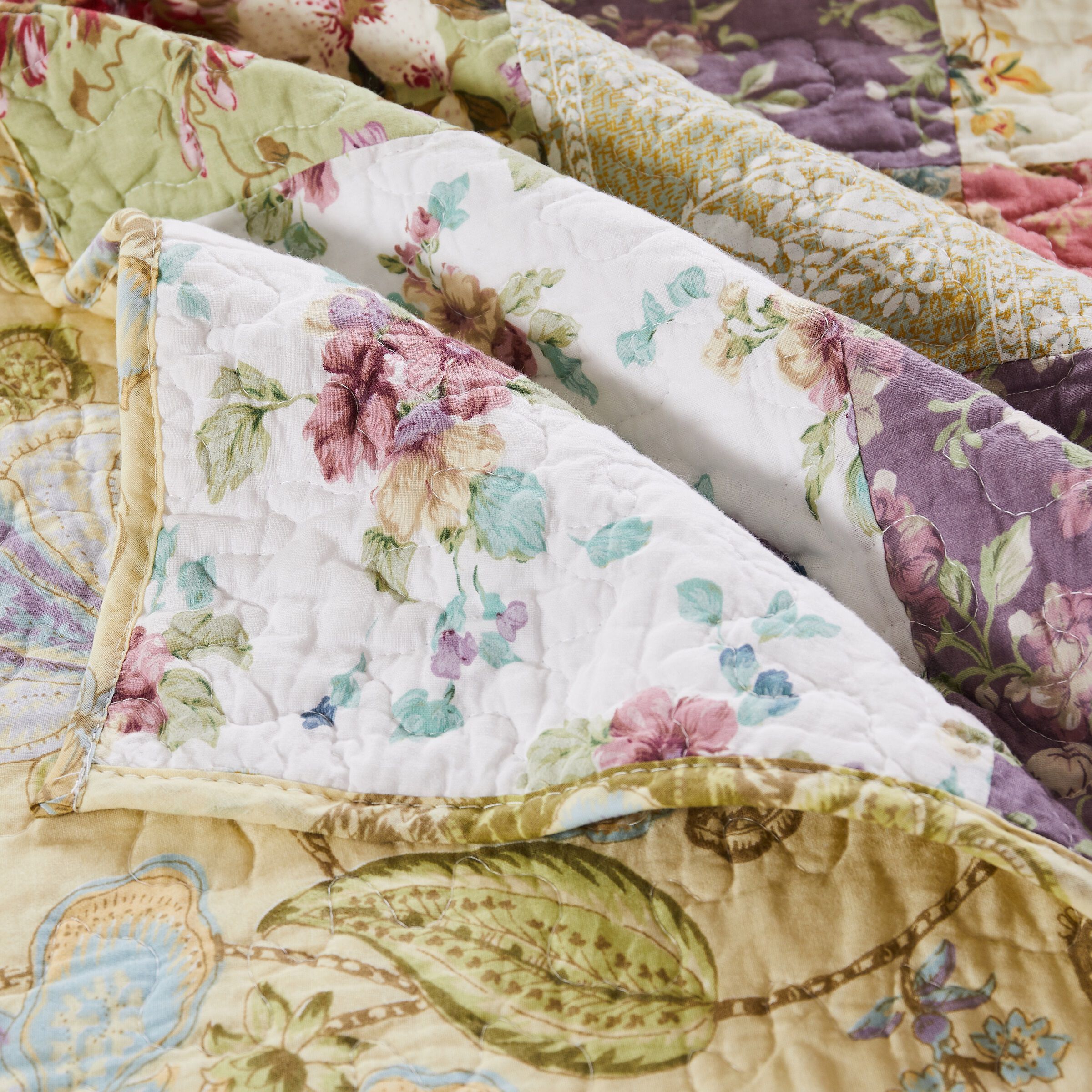 Blooming Prairie Floral 100% Cotton Patchwork Quilt Set, MULTI, alternate image number 2