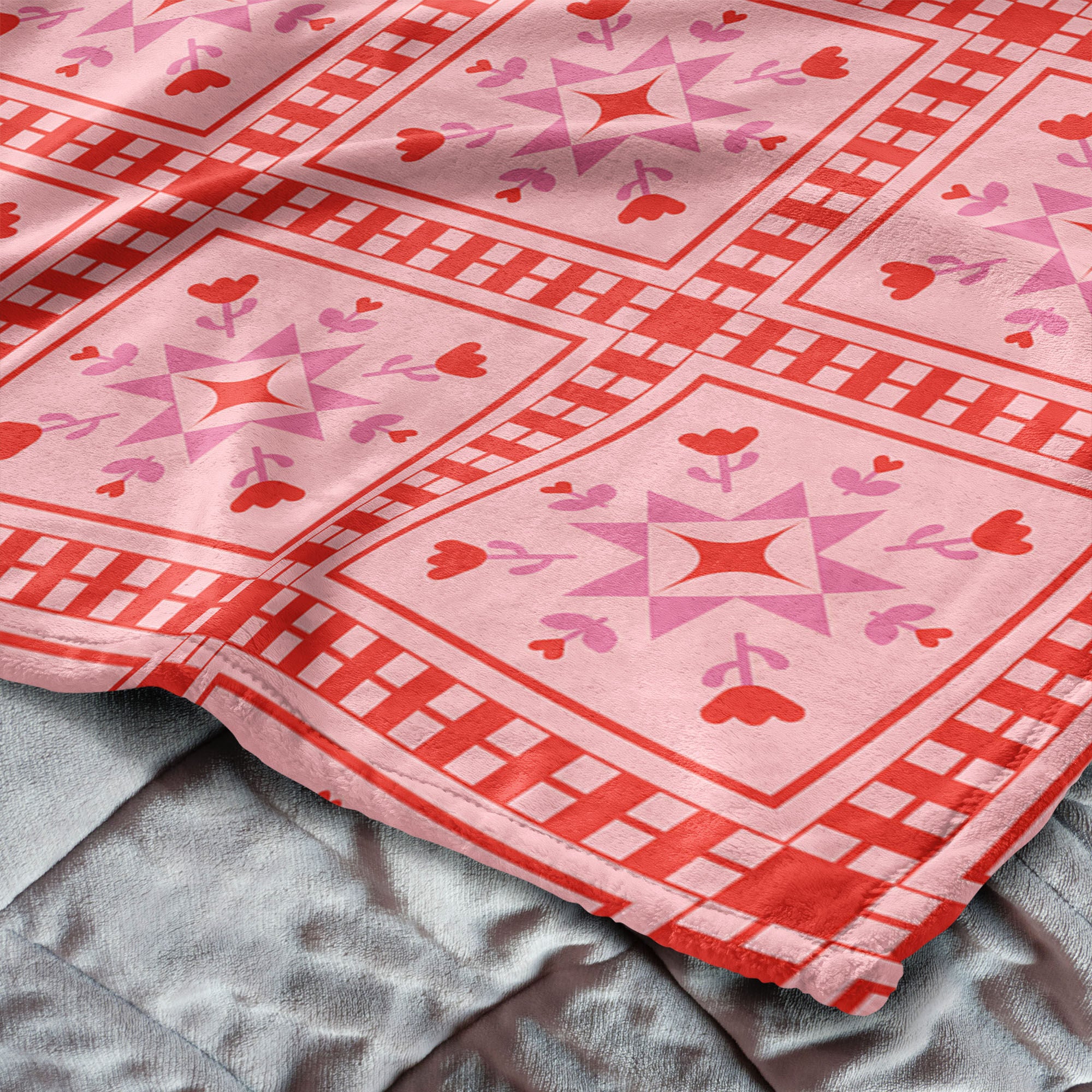 Valentine's Day Quilted Silk Touch Throw Blanket 50x60 Inches, RED, alternate image number 4