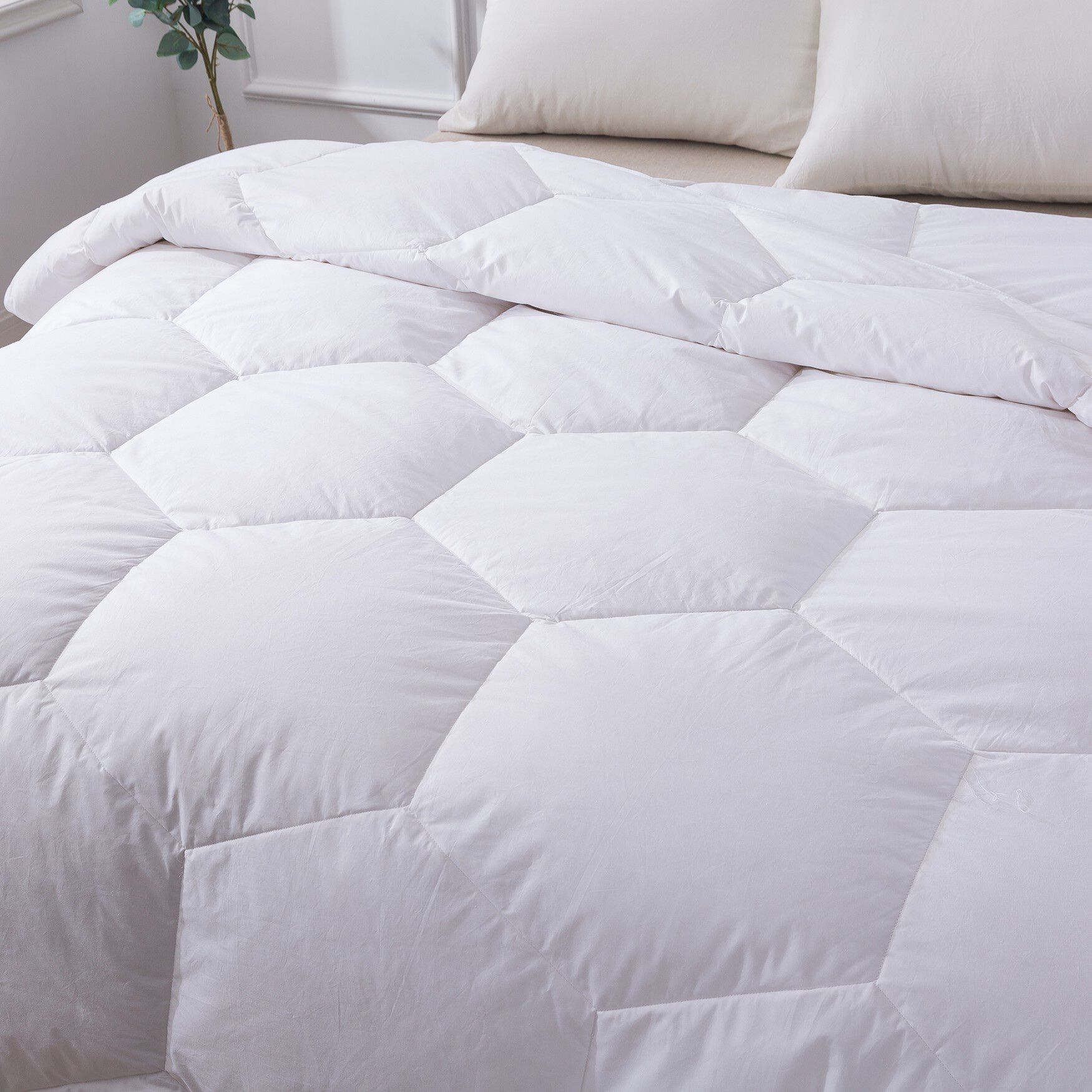 Honeycomb Stitch Down Alternative Comforter, White, , alternate image number 4