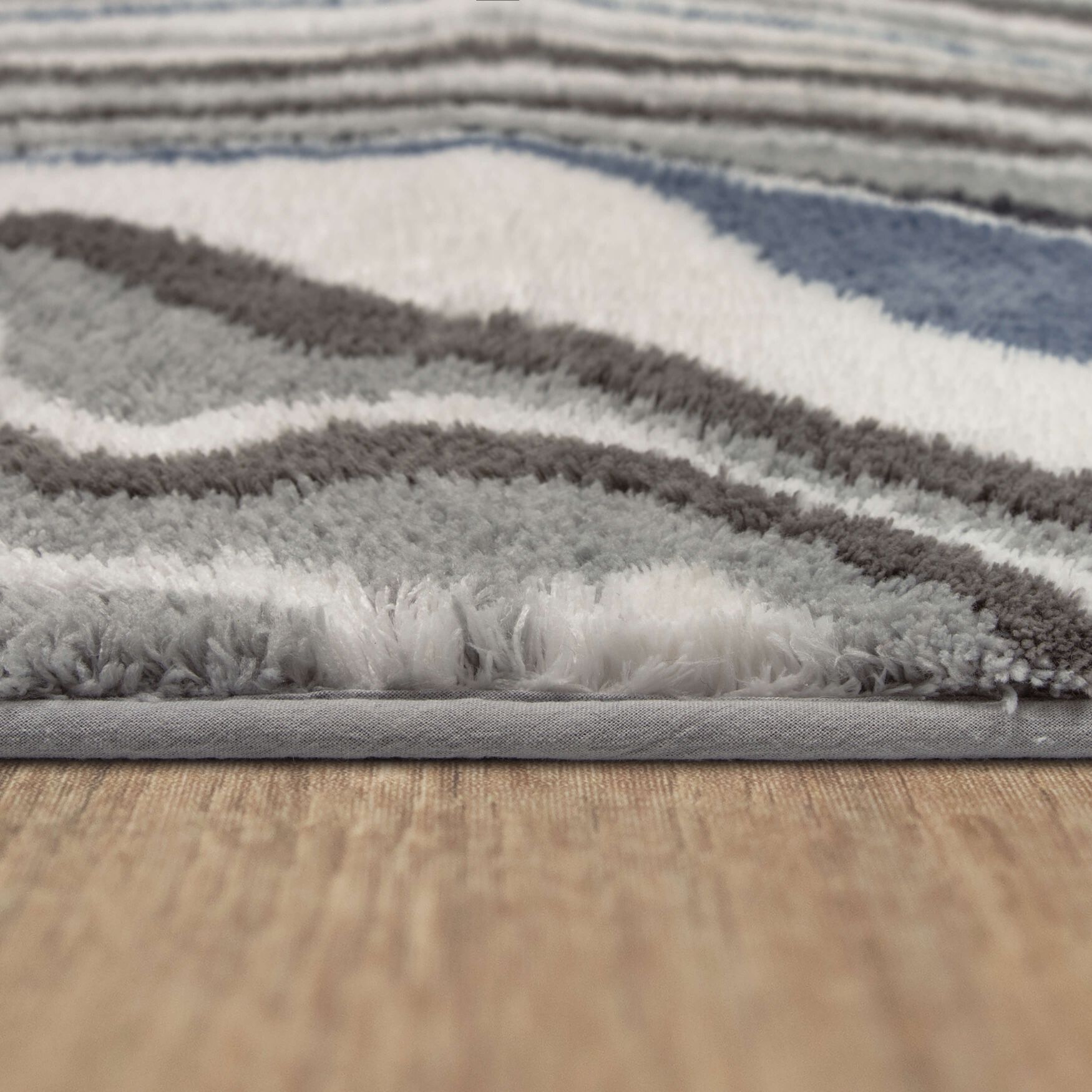 Serpentine Bath Rug, , alternate image number 3