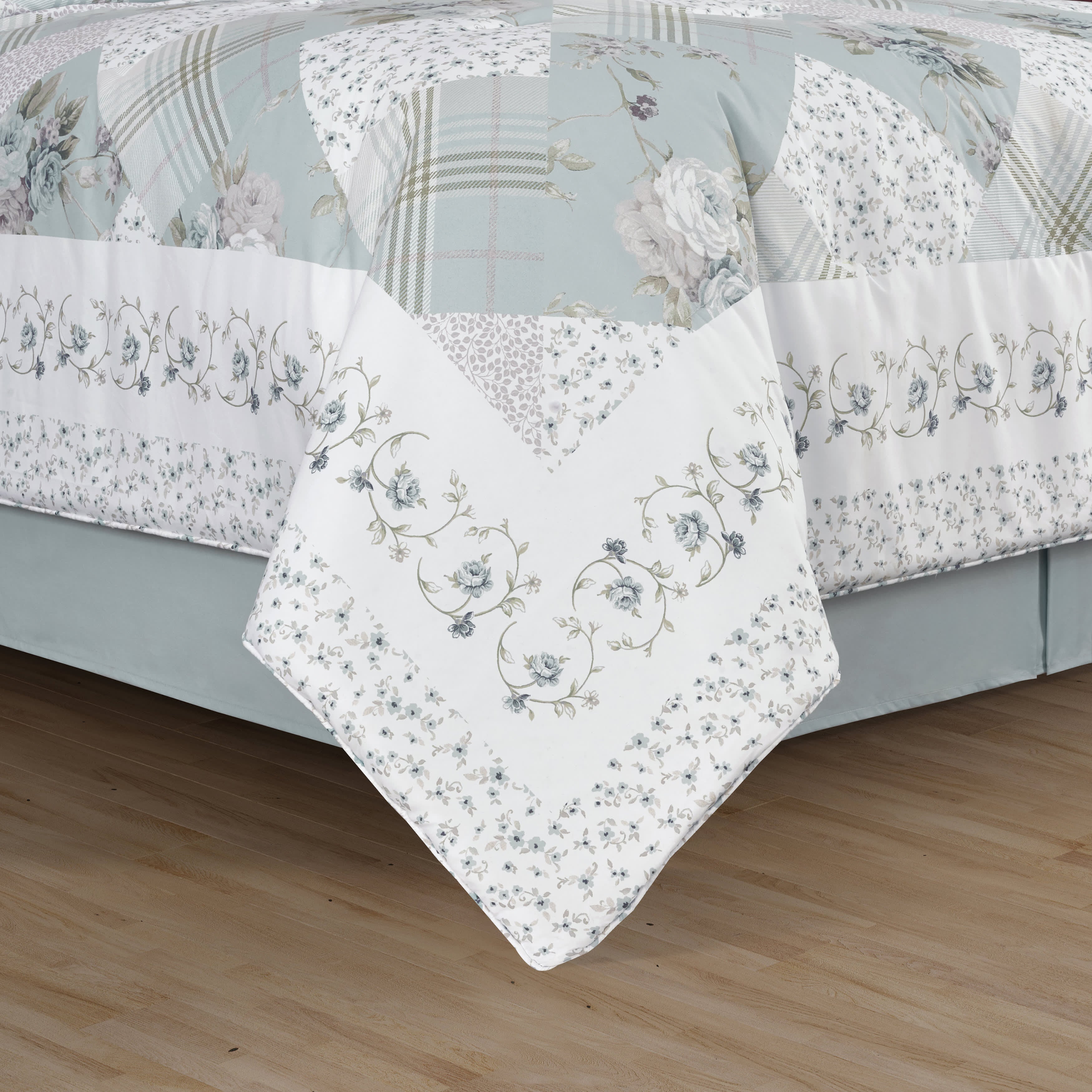 Bungalow Spa 4 Piece Comforter Set, SPA, alternate image number null