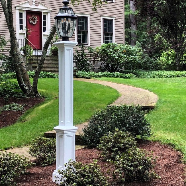 Signature Lamp Post, WHITE, hi-res image number null