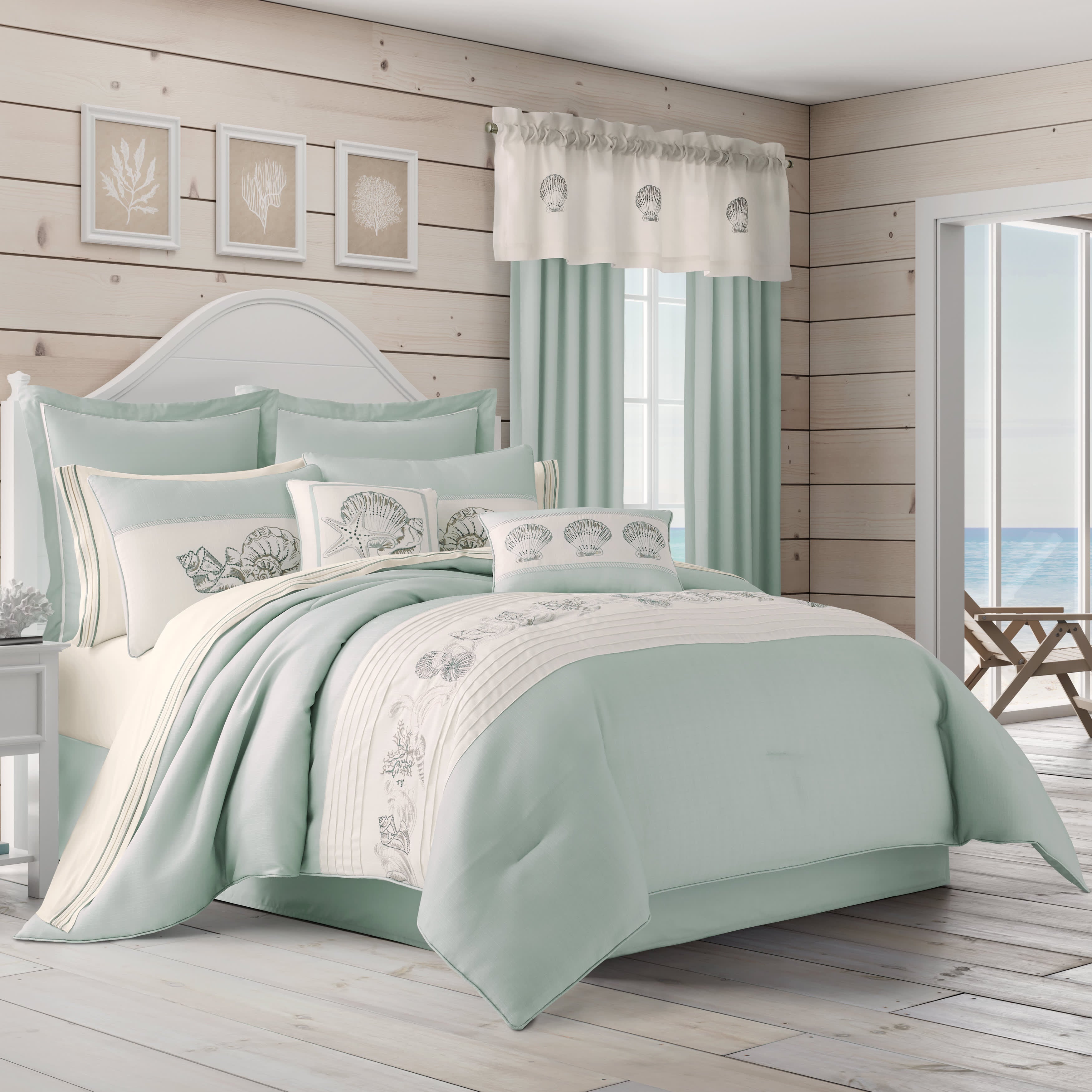Water's Edge 4 Piece Comforter Set, AQUA, hi-res image number 0