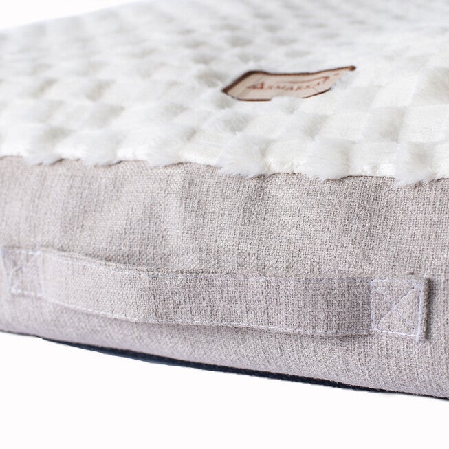 Dog Crate Mat With Carry Handle, , alternate image number null