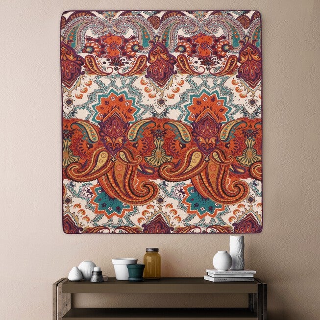 Nirvana Quilted Throw Blanket, , alternate image number null