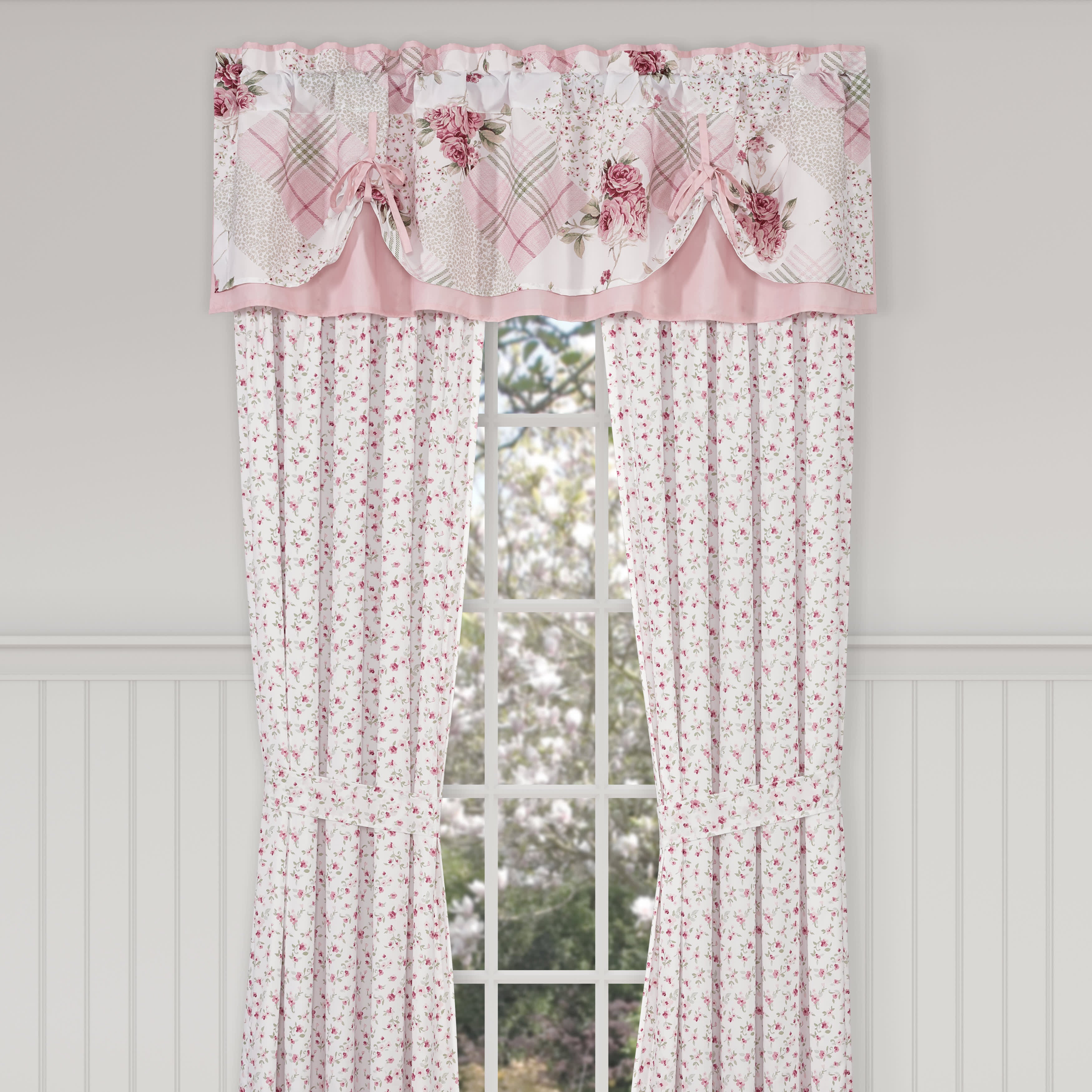 Bungalow Tieup Window Valance, ROSE, hi-res image number null
