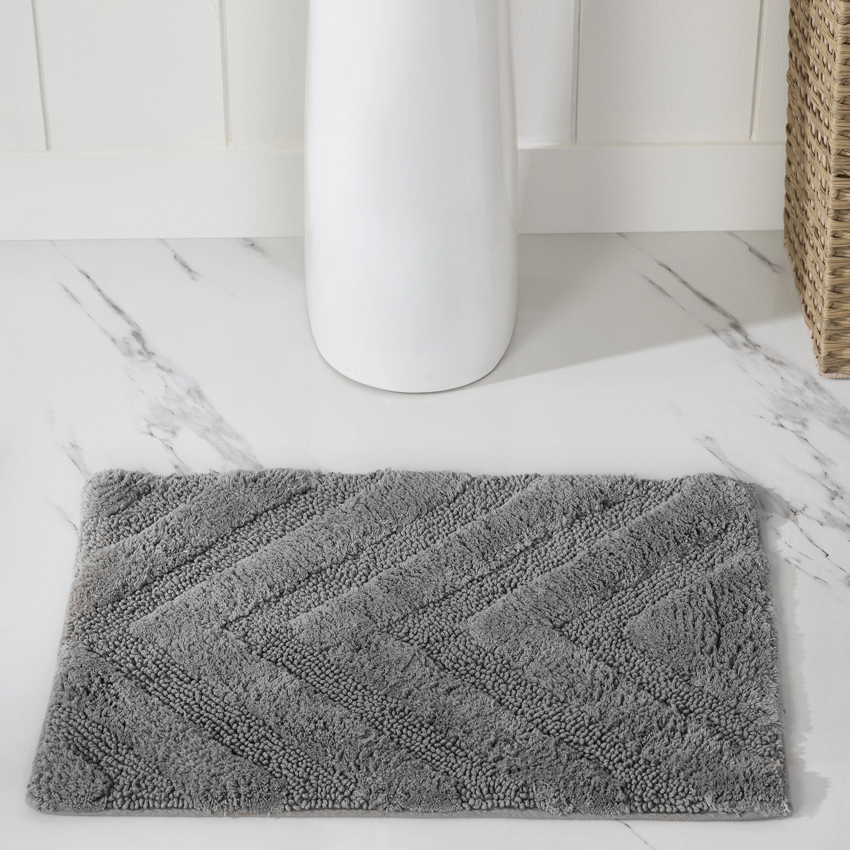 Hugo Collection 100% Cotton 17 inches X 24 inches Rectangle Bath Rug, GRAY, hi-res image number 0