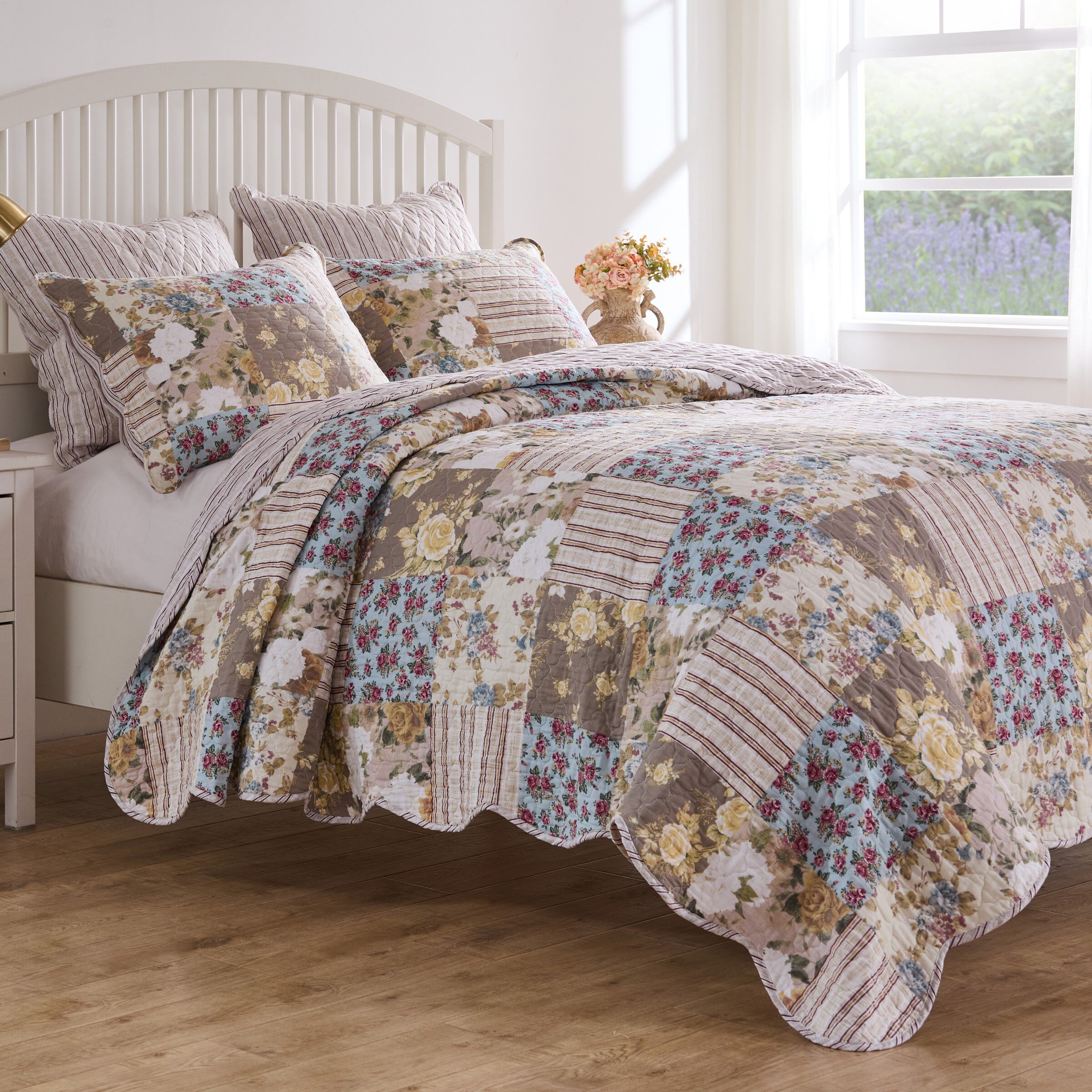 Greenland Home Fashions French Country Finely Stitched Quilt Set, 3-Piece King/Cal King, Multi, MULTI, hi-res image number 0