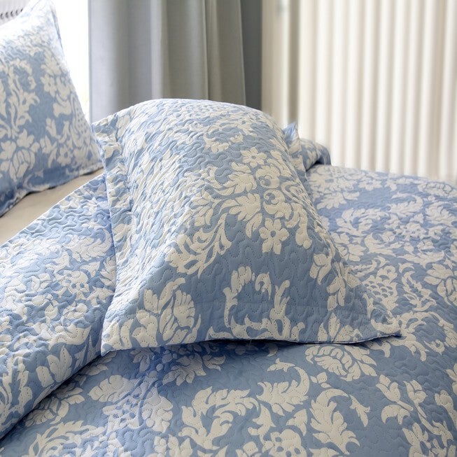 Medallion Quilt Set, , alternate image number 2