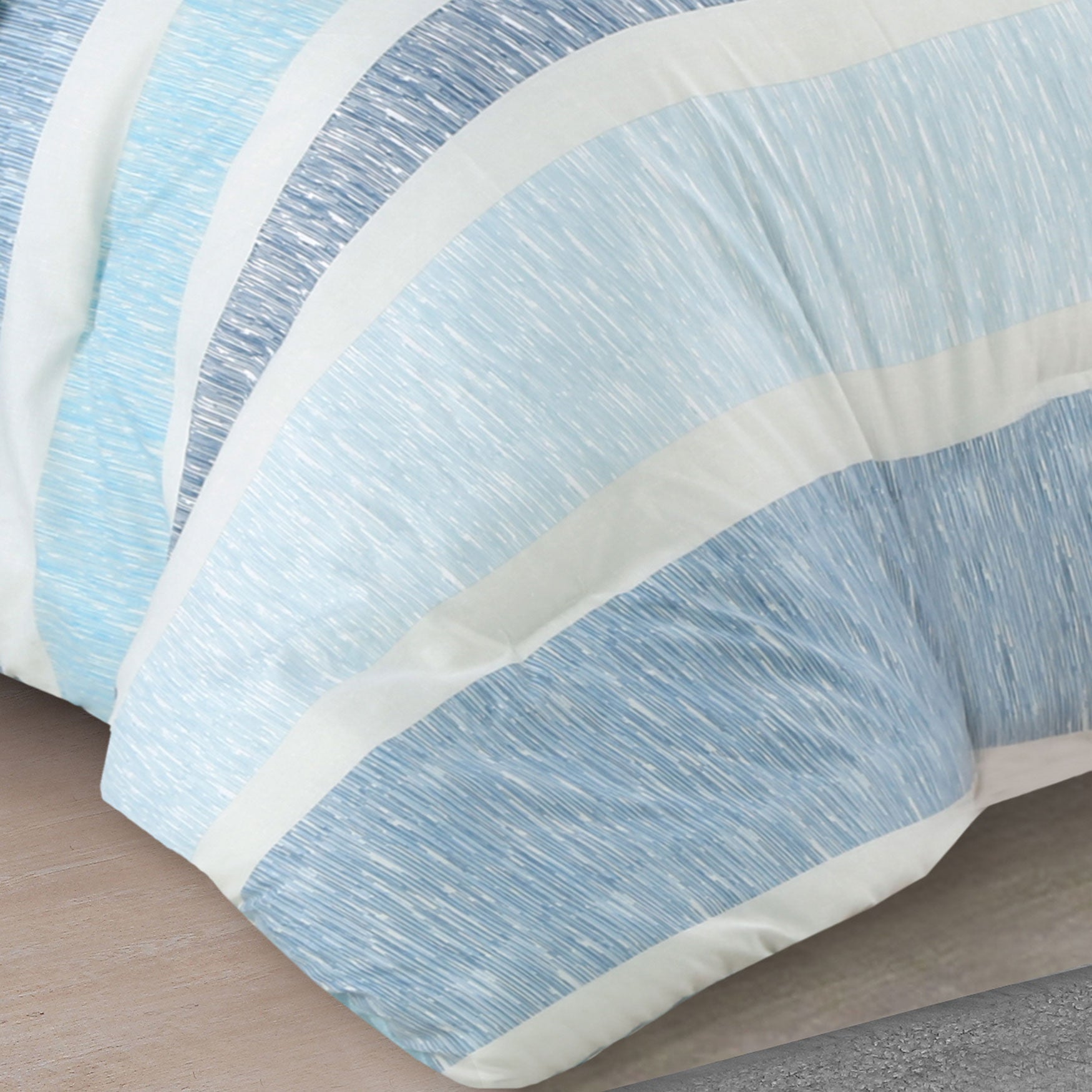 Estate Collection Delray Comforter, , on-hover image number 1