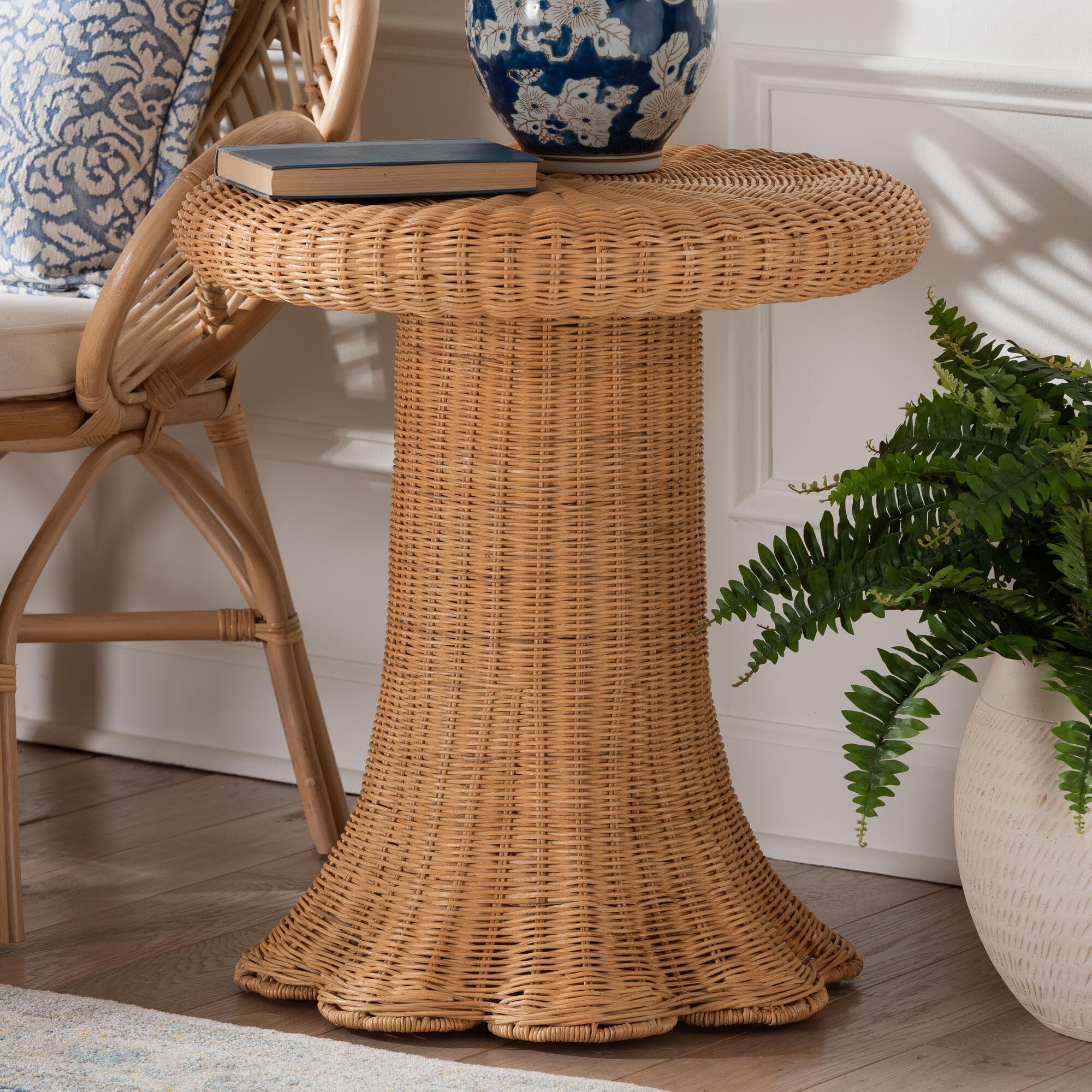 Avalon Scallop Natural Rattan Pedestal Side Table, LIGHT HONEY, alternate image number 6