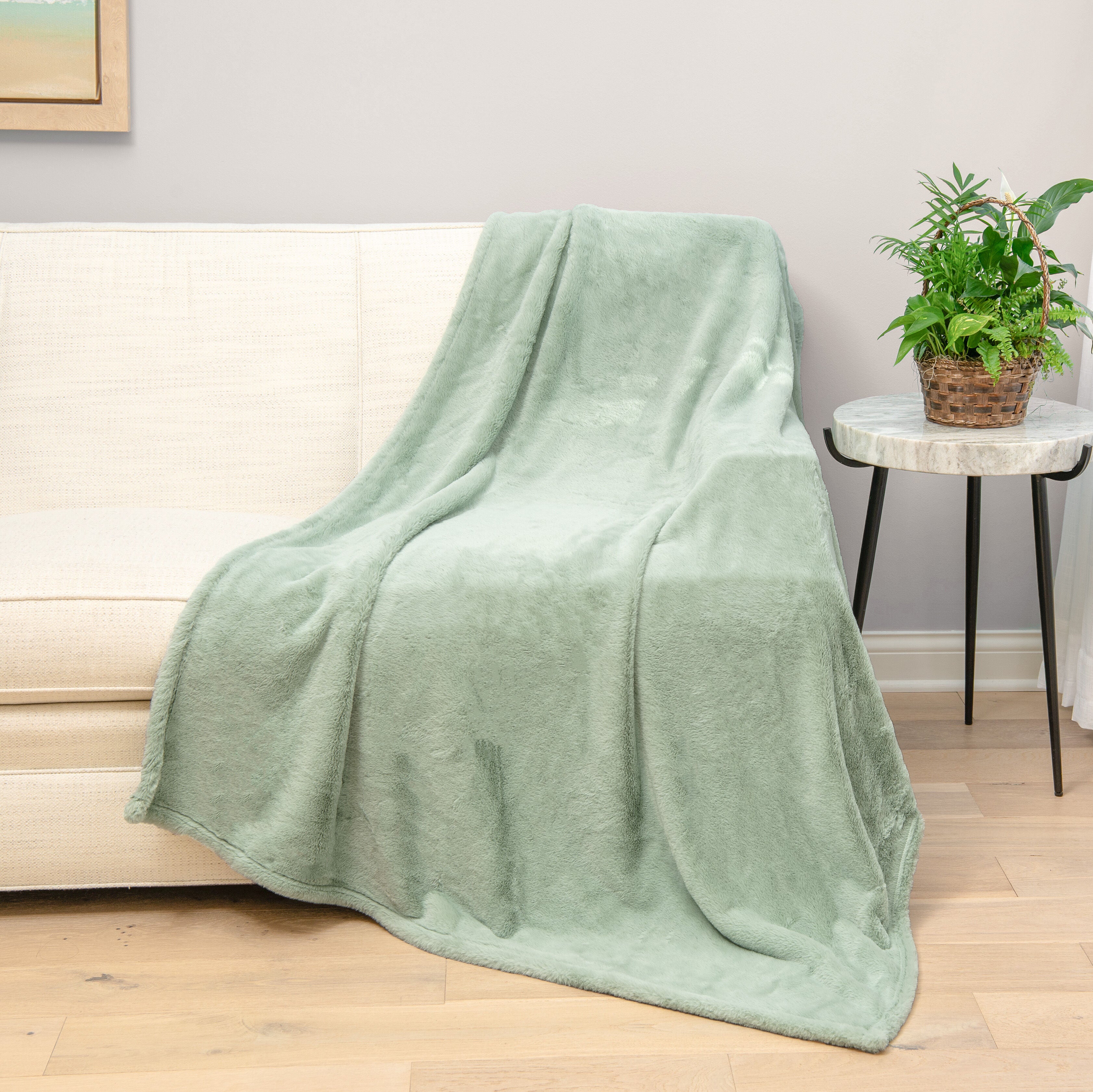 HGTV Super Luxe Faux Fur Throw Blanket Quietude 50 x 70 inches, GREEN, hi-res image number 0