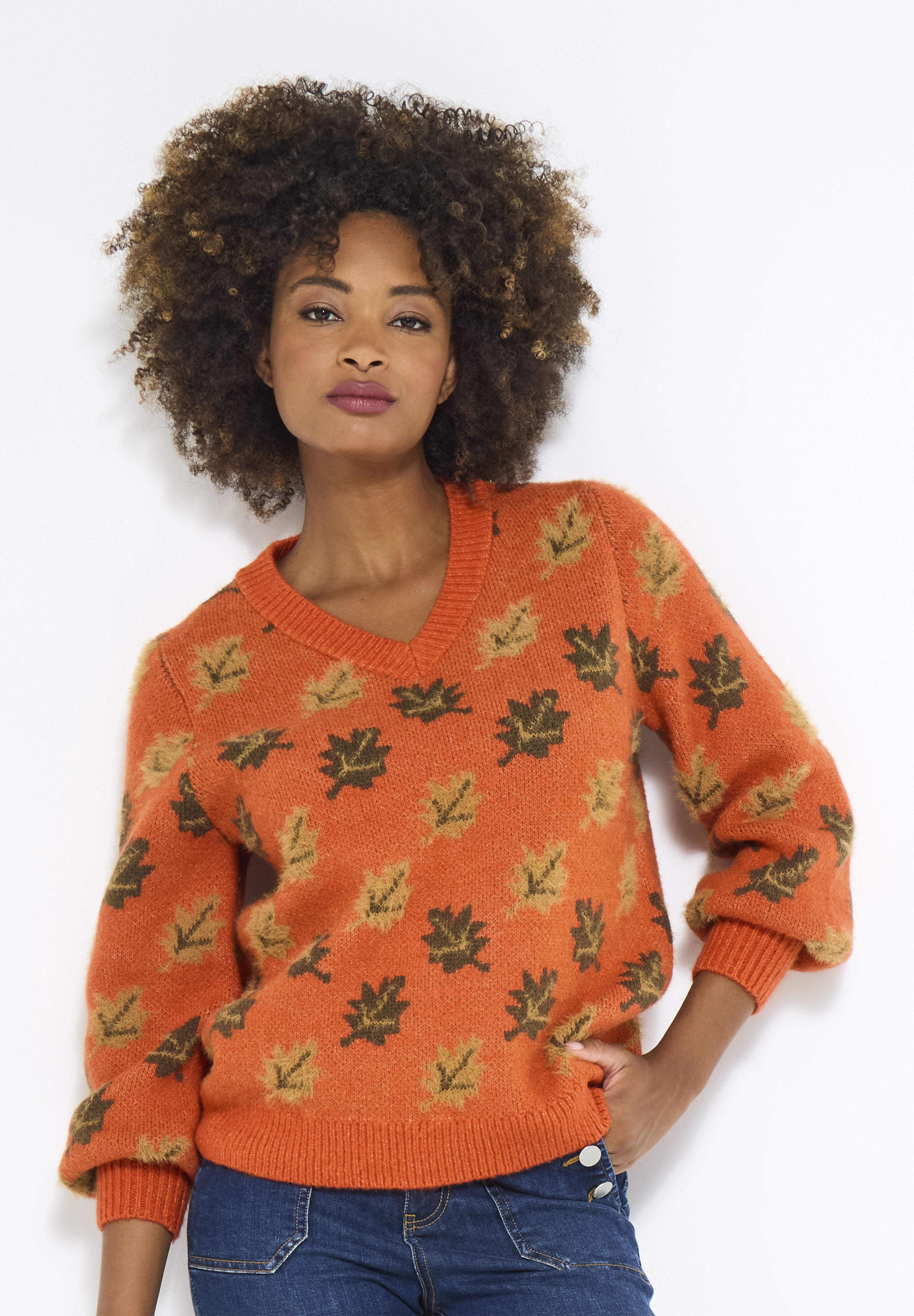 Comfy Leafy Pullover