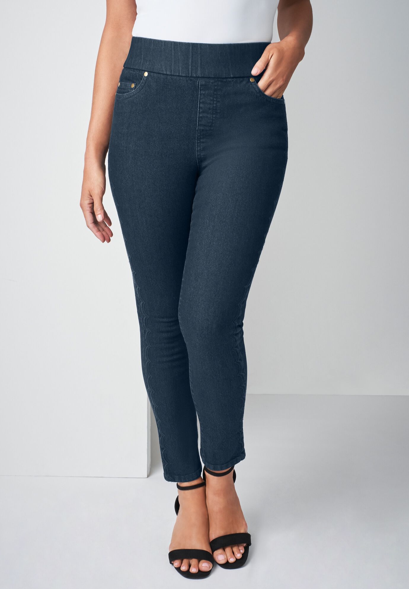 Comfort Waist Scalloped Ankle Jean, INDIGO, alternate image number 3