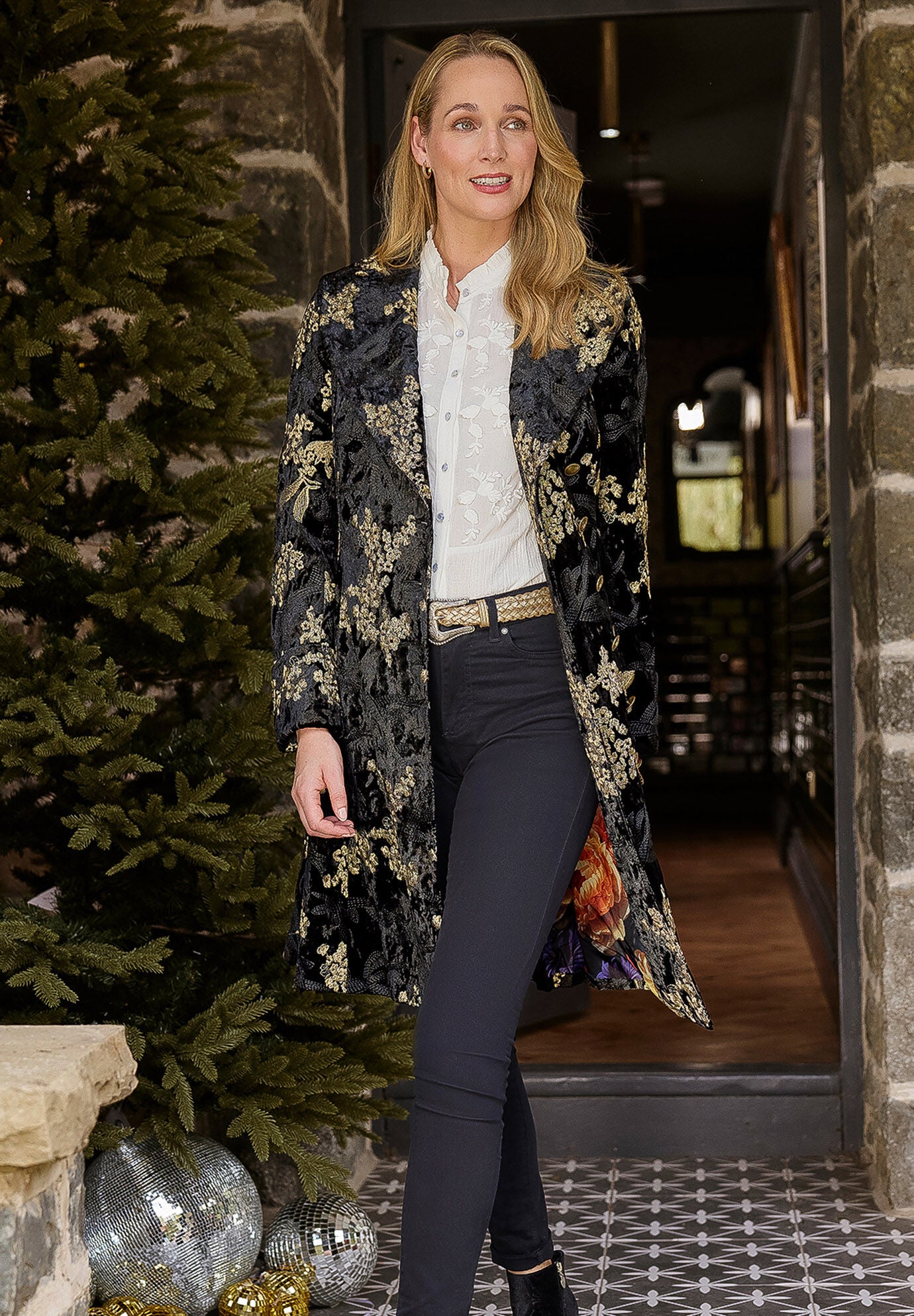 Gold Brocade Coat, GOLDEN FLOWERS, alternate image number 5