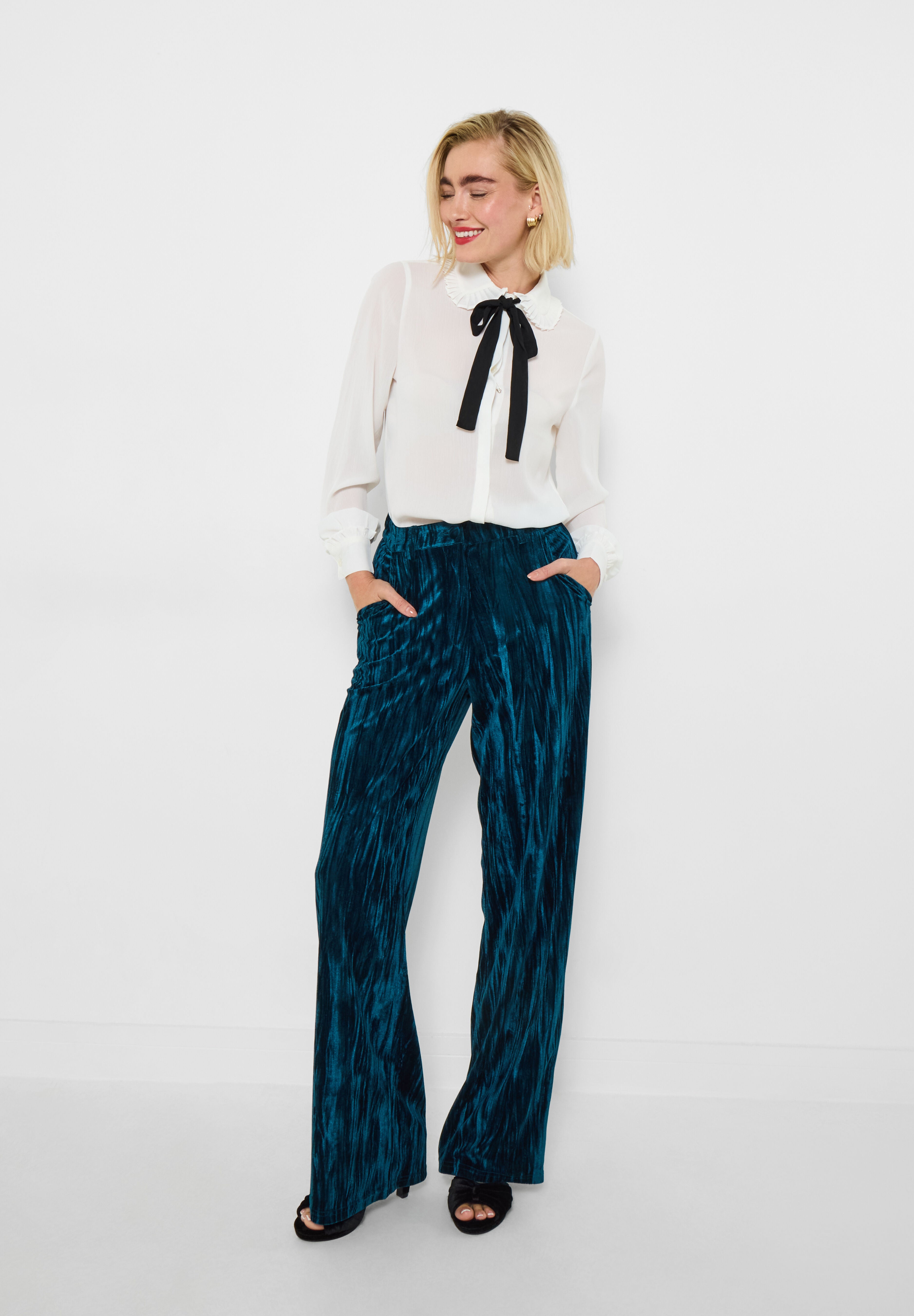 Crinkle Velvet Trouser, TEAL, alternate image number 5