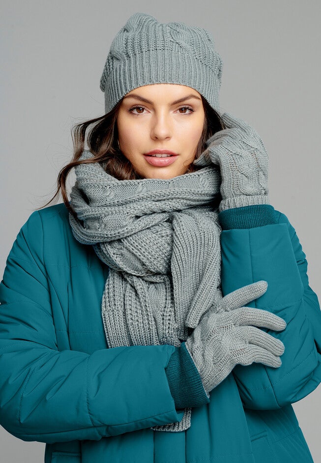 Cable Knit Scarf, , alternate image number null