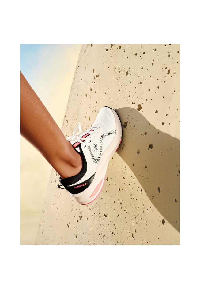 Never Quit Sneakers, , alternate image number null