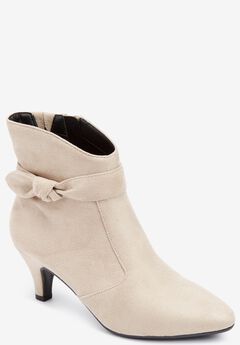 Wide Width Ankle Boots & Booties for Women