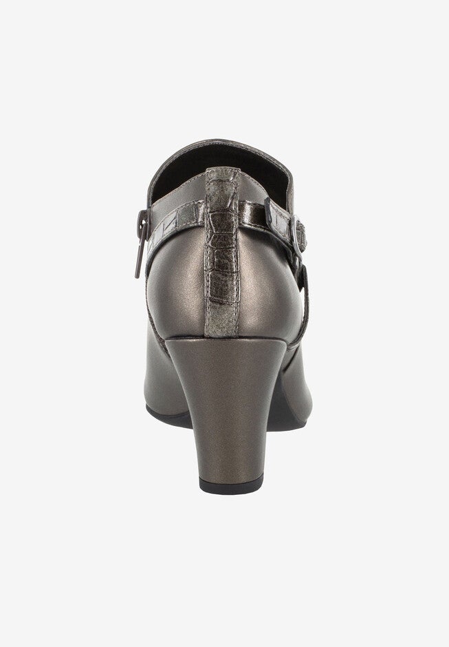 Freda Shootie , , on-hover image number null