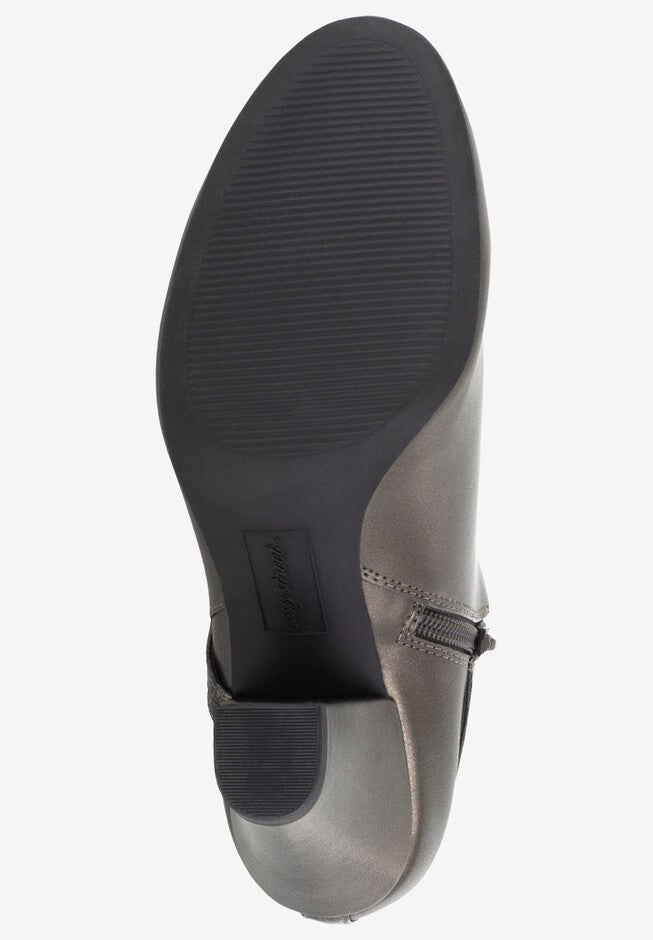 Freda Shootie , , alternate image number null