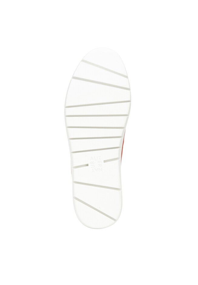 Dolly Flat by Naturalizer, , alternate image number null