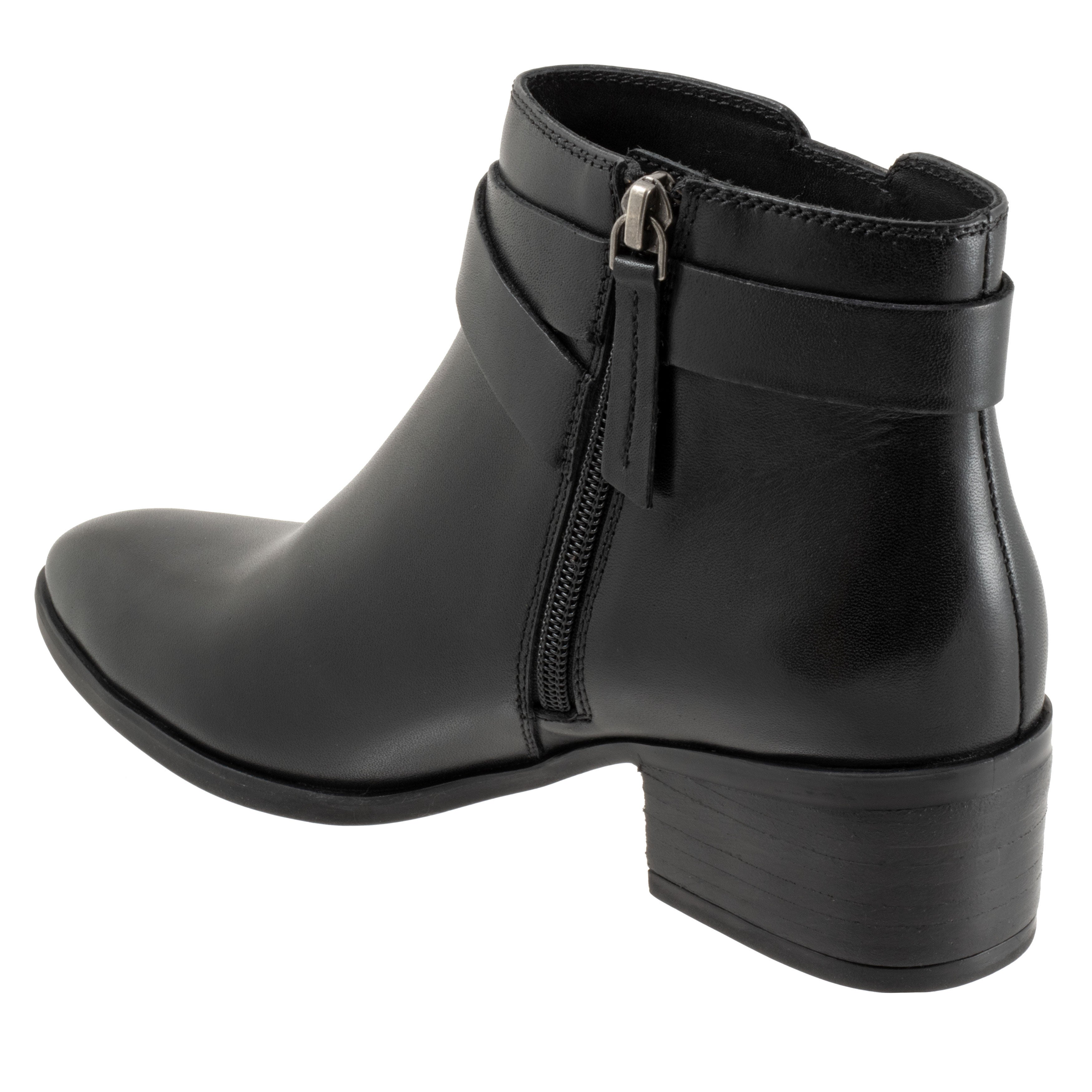 Lira Boot, DARK BLACK, on-hover image number 1