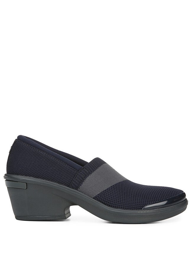 Tiramisu Slip-On by BZees®, , alternate image number null