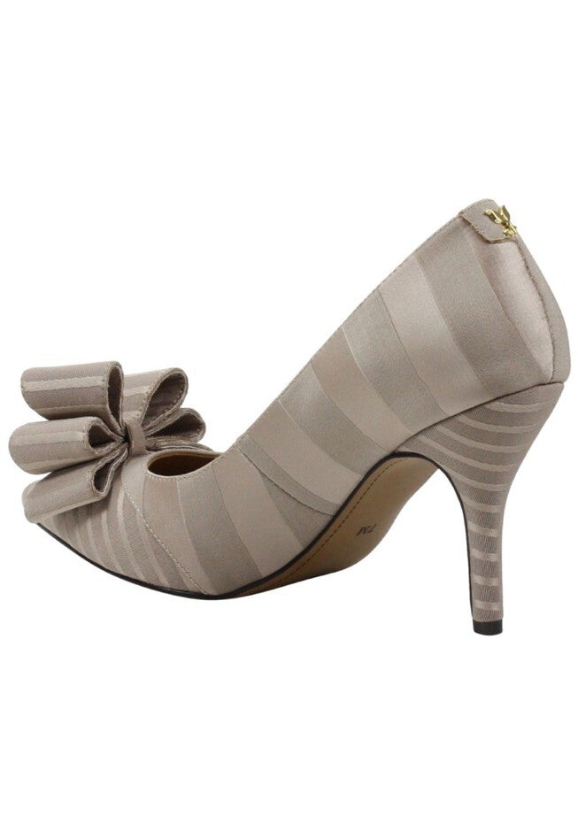 Dalejah Pump , , on-hover image number 1