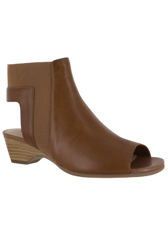 Parson Sandals by Bella Vita®, TAN LEATHER, hi-res image number null