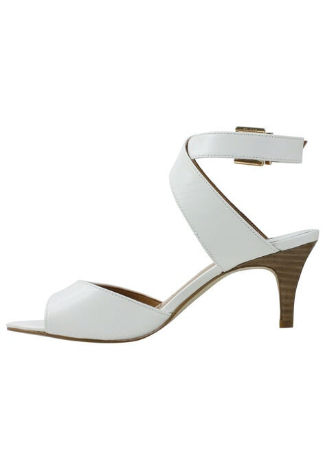 Soncino Sandals by J. Renee®, , alternate image number null
