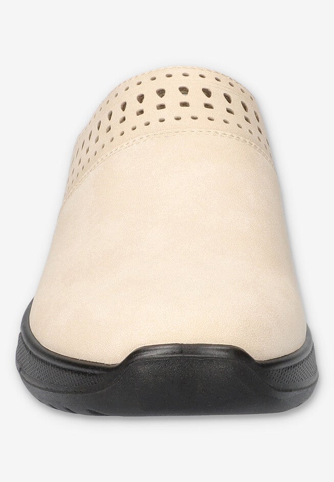 Patrice Mule, BONE, on-hover image number 1