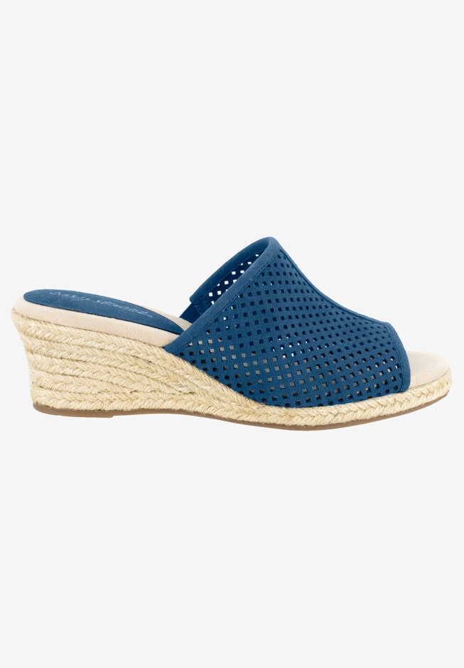Mandy Wedge by Easy Street®, , alternate image number null