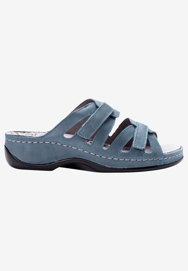 Kylie Sandal , , alternate image number 2