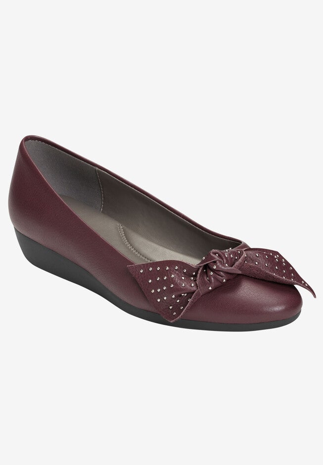 Research Flats by Aerosoles®, WINE LEATHER, hi-res image number null